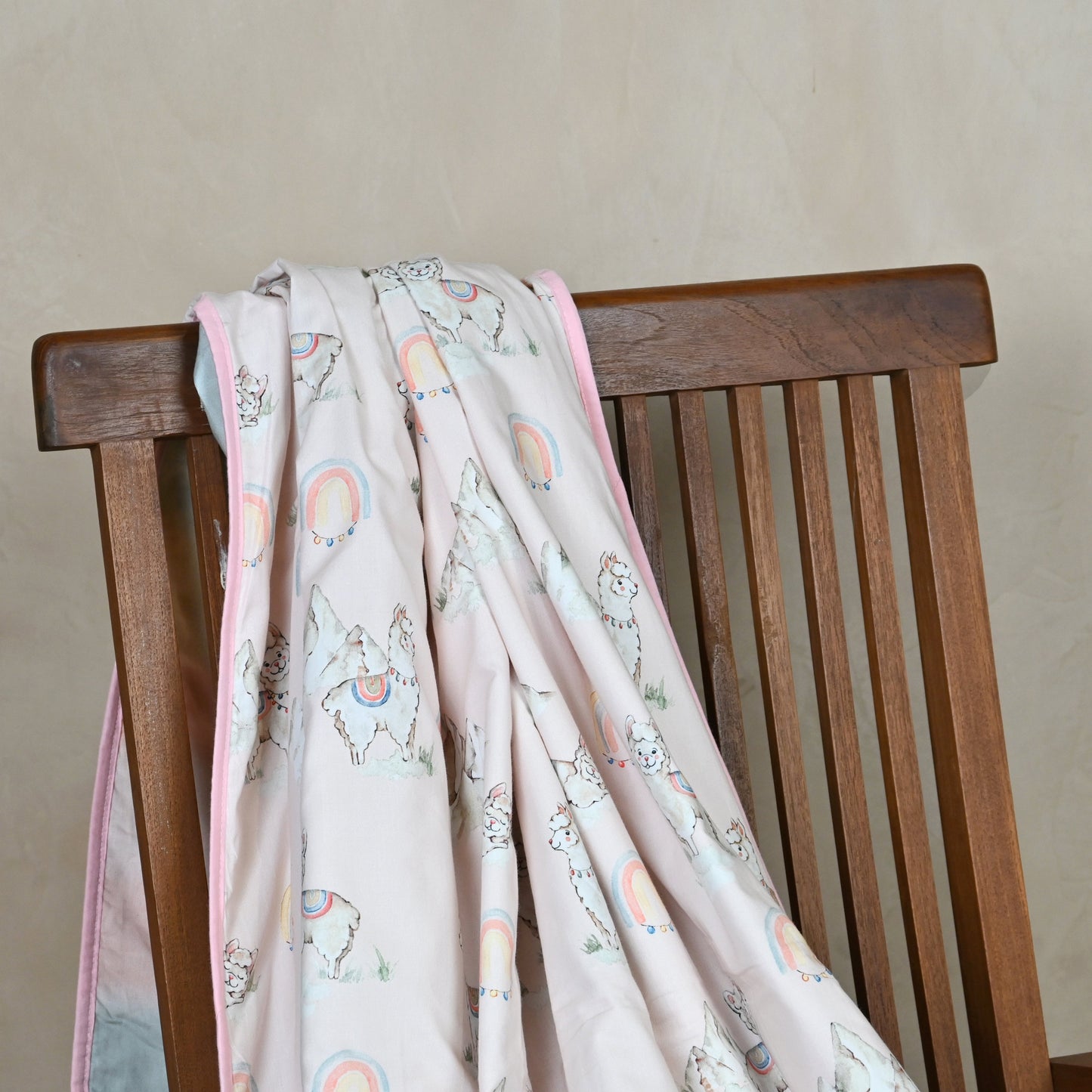 Ooh la Llama Reversible Blanket (All Ages)