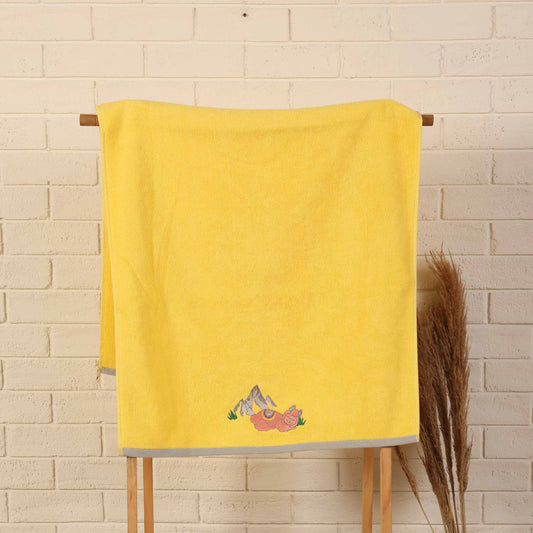 Ooh La Llama Bath Towel (All Ages)