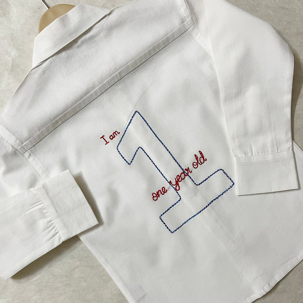 I am One äóñ Personalized Birthday Shirt (1-4 Years)