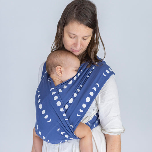 Godilo Ergonomic Organic Cotton Baby Carrier Wrap – Luna (L0 suits wearers who are petite sized XS to S) (0-2 Years)