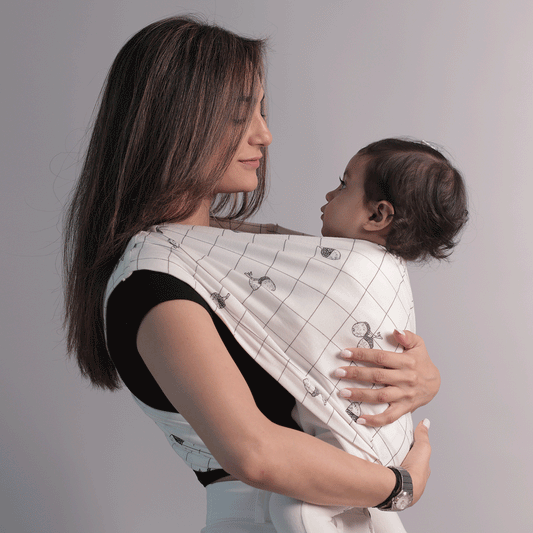 Godilo Ergonomic Organic Cotton Baby Carrier Wrap – Acorn (L0 suits wearers who are petite sized XS to S) (0-2 Years)