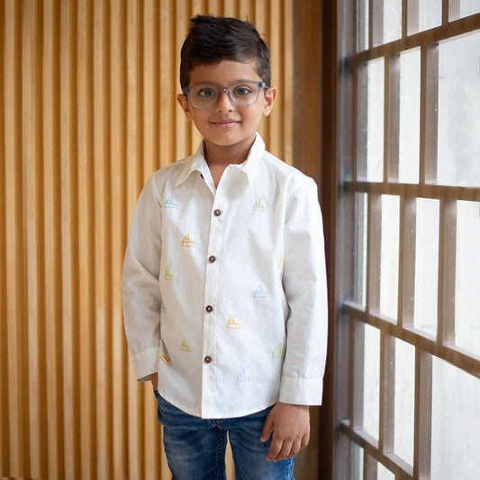 Mini Sail Boats Embroidered Organic Cotton Shirt - White (1-14 Years)