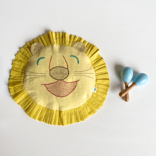 NEWBORN GIFT SET - ORGANIC MUSTARD SEED LION PILLOW + MARACAS (0-12 Months)