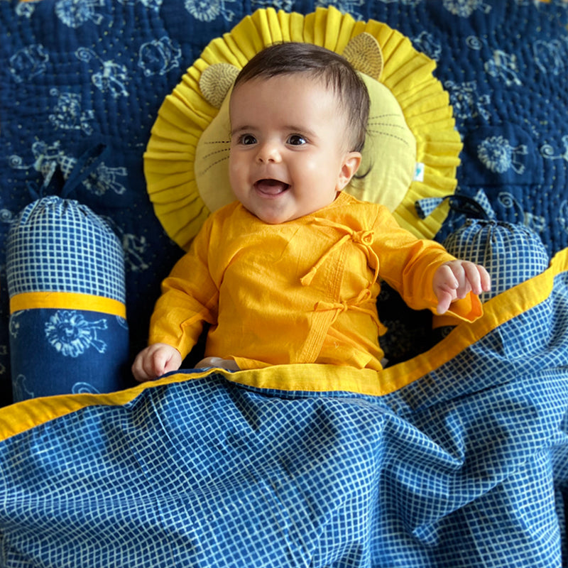ORGANIC GIFT SET - DOHAR + MUSTARD SEED PILLOW + BOLSTER + MARACAS - ZOO (1-5 Years)