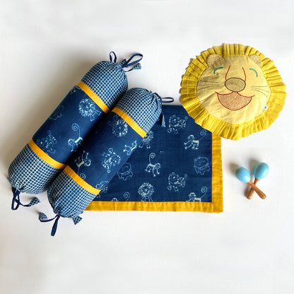 ORGANIC GIFT SET - DOHAR + MUSTARD SEED PILLOW + BOLSTER + MARACAS - ZOO (1-5 Years)