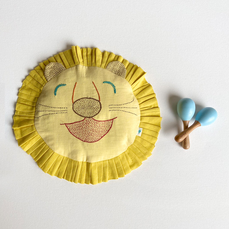 ORGANIC GIFT SET - DOHAR + MUSTARD SEED PILLOW + BOLSTER + MARACAS - ZOO (1-5 Years)
