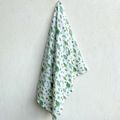 ORGANIC KOI MINT SWADDLE (0-18 Months)